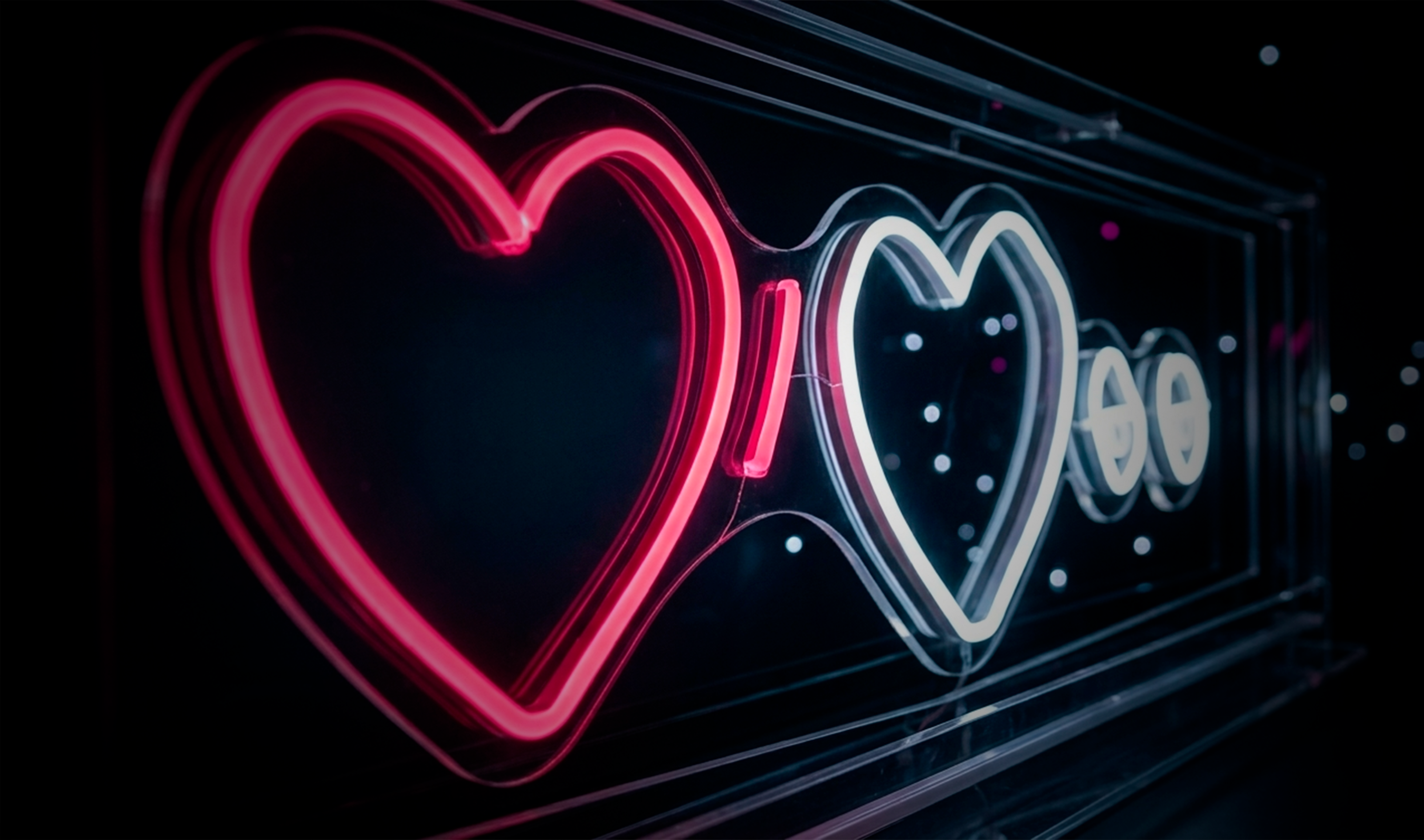 HTL Logo Neon
